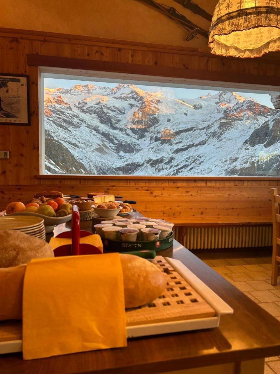 Ristoro Sitten Hotel